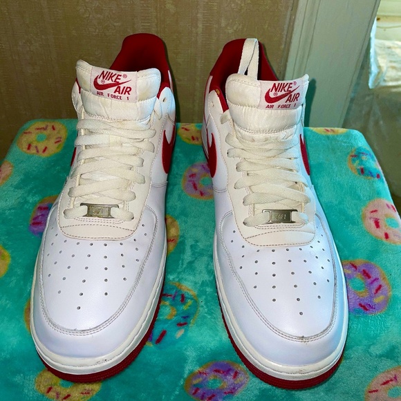 Nike  AF 1 Low Retro Summit White /University Red - Picture 2 of 12